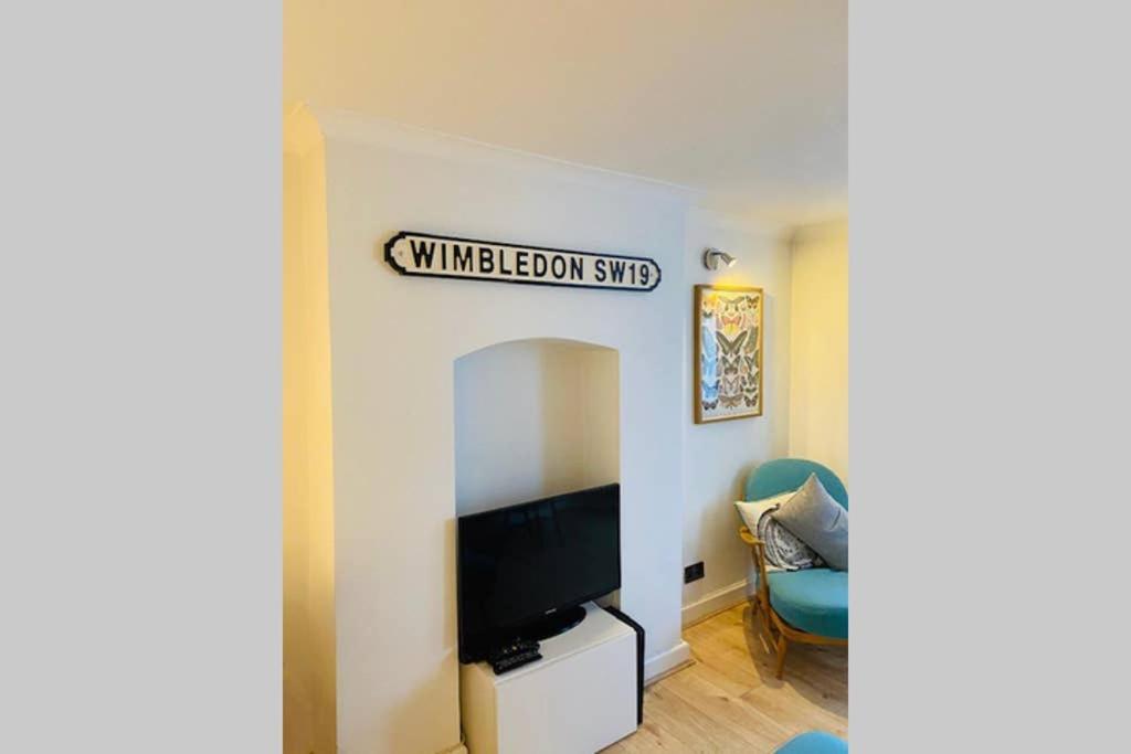 Stunning, Stylish Garden Flat In The Heart Of Wimbledon Apartment London Bagian luar foto